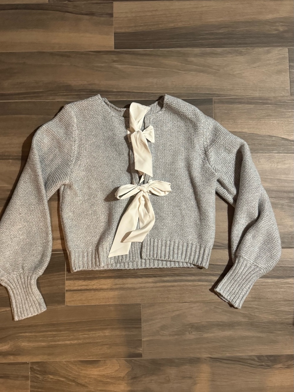 Commense Light Gray Knit Sweater with Cream Bow-Tie Front